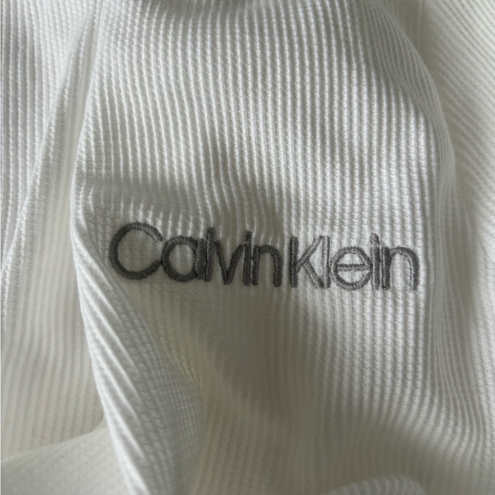 Calvin Klein Robe - Picture 2 of 3